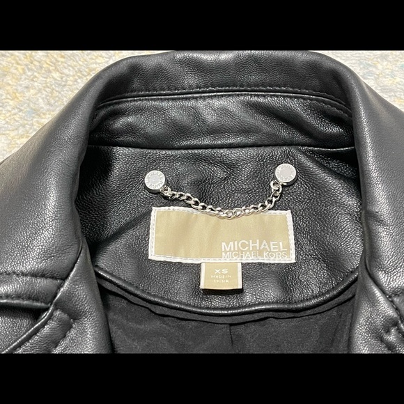 Like New MICHAEL Michael Kors Studdded Belt Biker Jacket 100% Real Lamb Leather - Picture 7 of 14